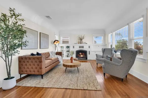 3693 Arnold Ave, San Diego, CA 92104