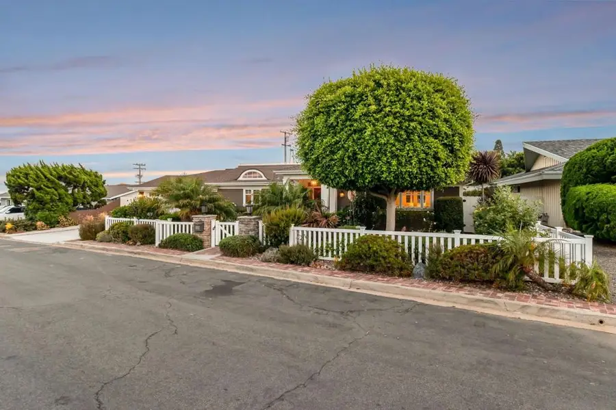 Address Withheld By Seller, San Diego, CA 92106 - #2