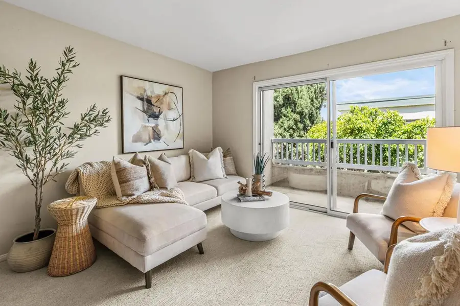 3030 Suncrest #210, San Diego, CA 92116 - #2