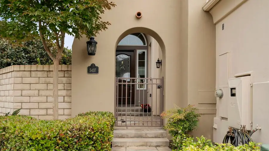 5437 Caminito Bayo, La Jolla, CA 92037 - #2