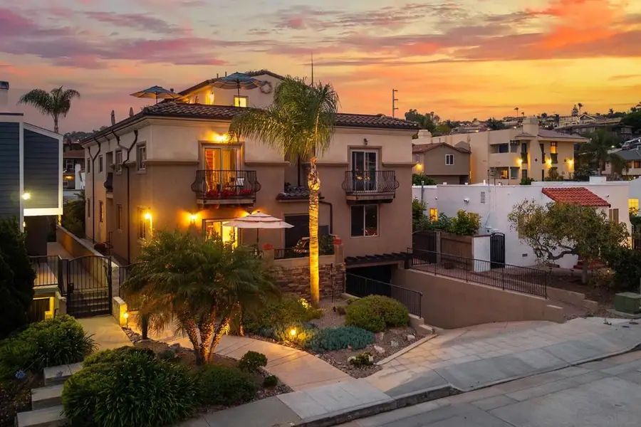 3119 Carleton #1, San Diego, CA 92106 - #3