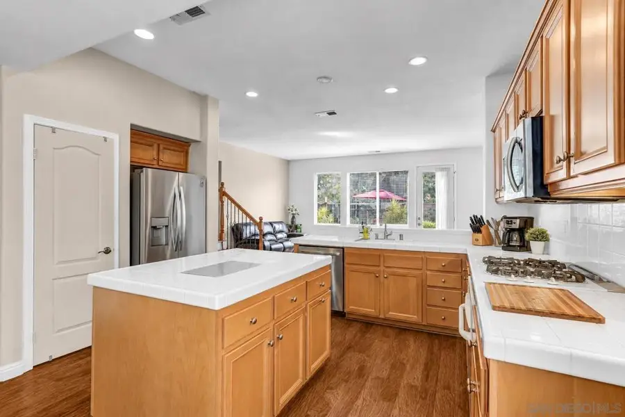 443 Avenida Mantilla, Chula Vista, CA 91914 - #2