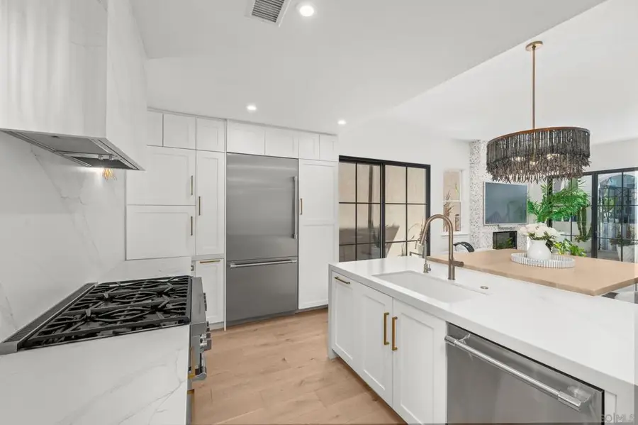 Address Withheld By Seller, San Diego, CA 92106 - #3