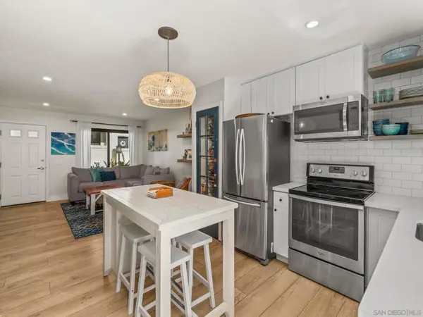 3825 Caminito Litoral #212, San Diego, CA 92107