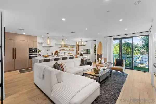 3301 Lincoln, Carlsbad, CA 92008