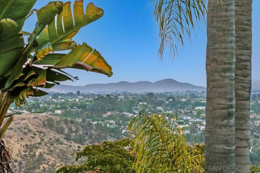 Address Withheld By Seller, La Jolla, CA 92037 - #2