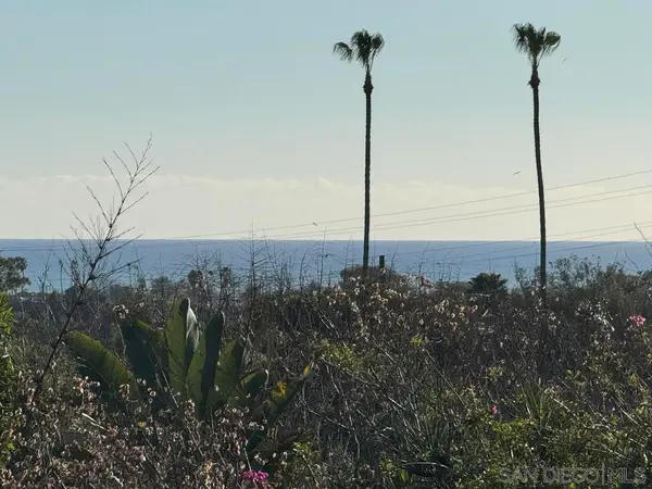 2850 Highland Dr., Carlsbad, CA 92008