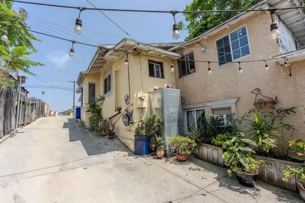290 35th St, San Diego, CA 92102