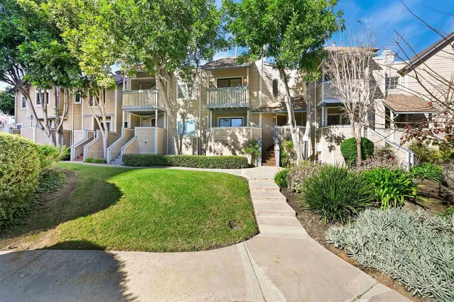 9260 Towne Centre Dr #17, San Diego, CA 92121 - #2