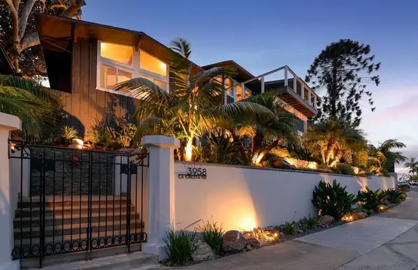 Address Withheld By Seller, San Diego, CA 92107