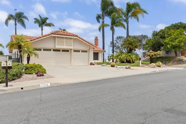 2714 Olympia, Carlsbad, CA 92010