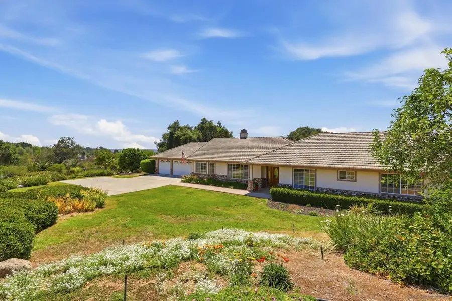 1621 Prince Street, Fallbrook, CA 92028 - #2