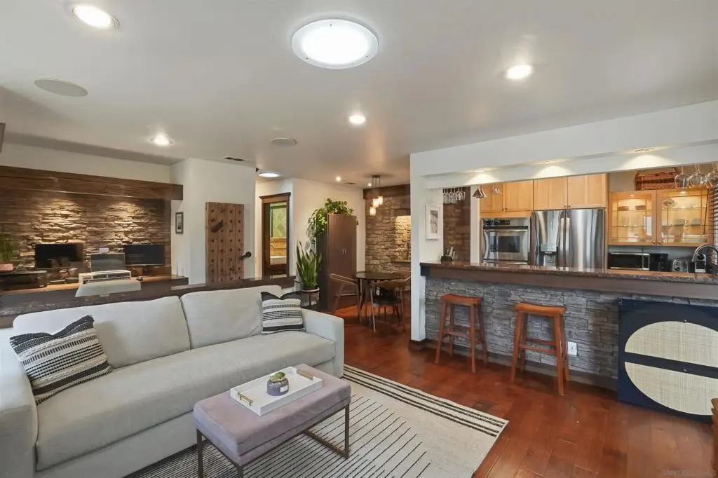 811 Caminito Del Sol, Carlsbad, CA 92011 - #1