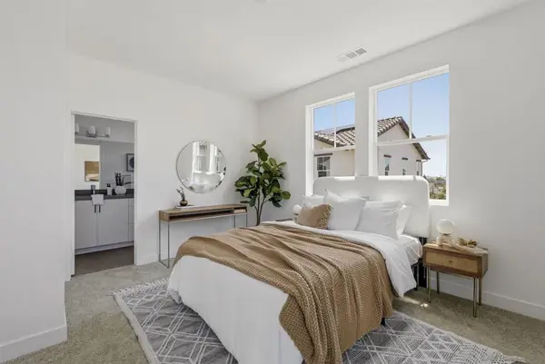 304 Ishaan Lane, San Marcos, CA 92069
