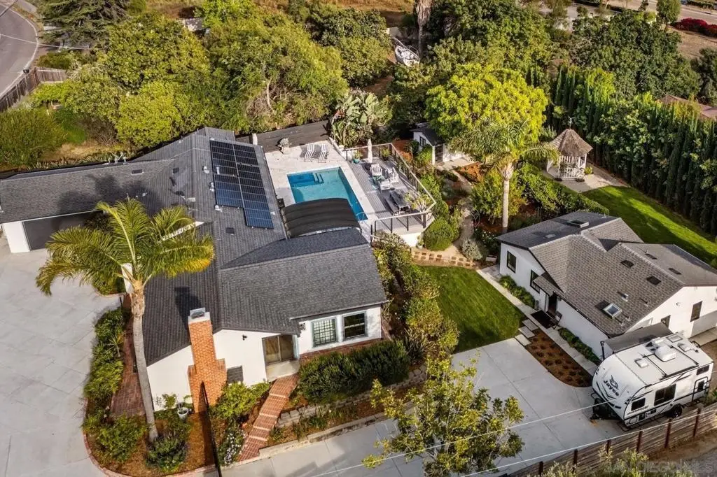 2335 Ivy Rd, Oceanside, CA 92054 - #1