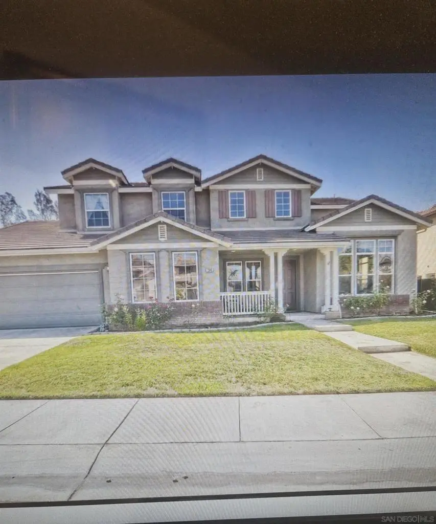 2348 Douglaston, Escondido, CA 92026 - #1