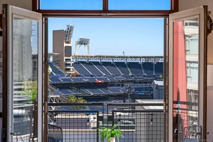 877 Island Ave #705, San Diego, CA 92101 - #3