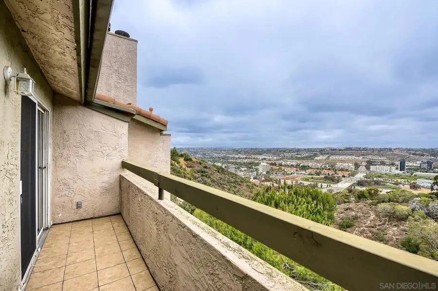 4794 Arizona #303, San Diego, CA 92116 - #3