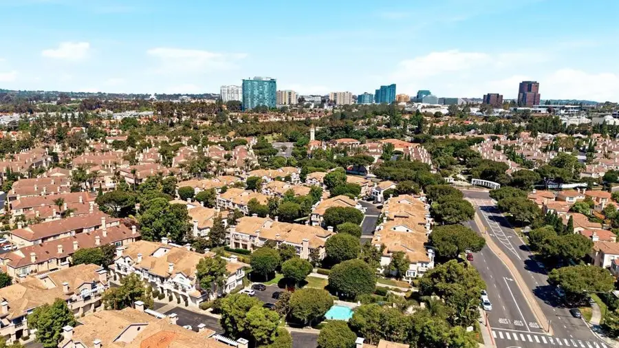 7225 Calabria Ct #92, San Diego, CA 92122 - #2