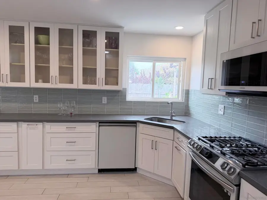 Address Withheld By Seller, Oceanside, CA 92054 - #3