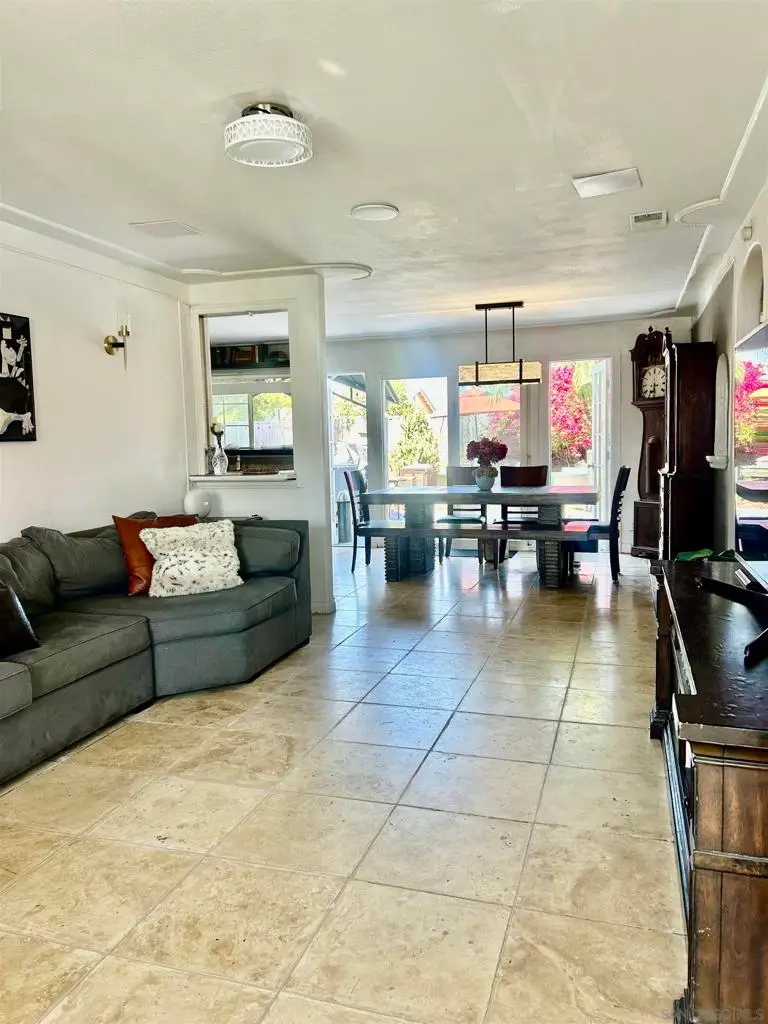 Address Withheld By Seller, San Diego, CA 92126 - #2