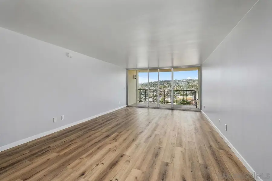 4944 Cass St #1102, San Diego, CA 92109 - #2