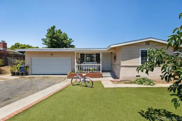 741 Magarian Rd, Fallbrook, CA 92028