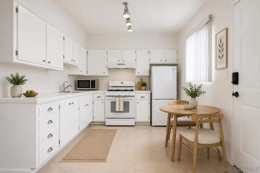 4885 Cole #34, San Diego, CA 92117 - #3
