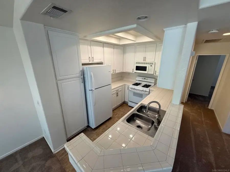 11370 Camino Playa Cancun #1, San Diego, CA 92124 - #3