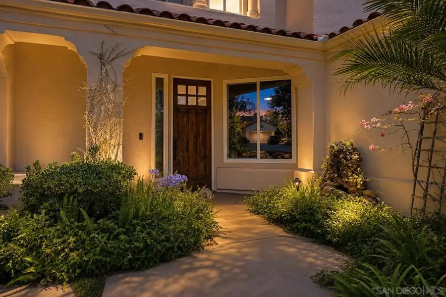 5140 Via Avante, San Diego, CA 92130 - #3