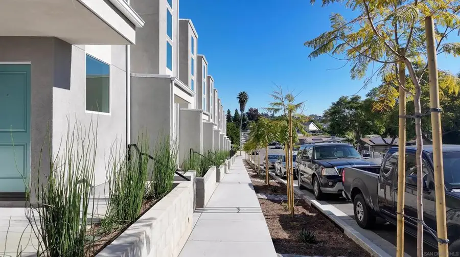 451 Creekside Circle, San Diego, CA 92114 - #2
