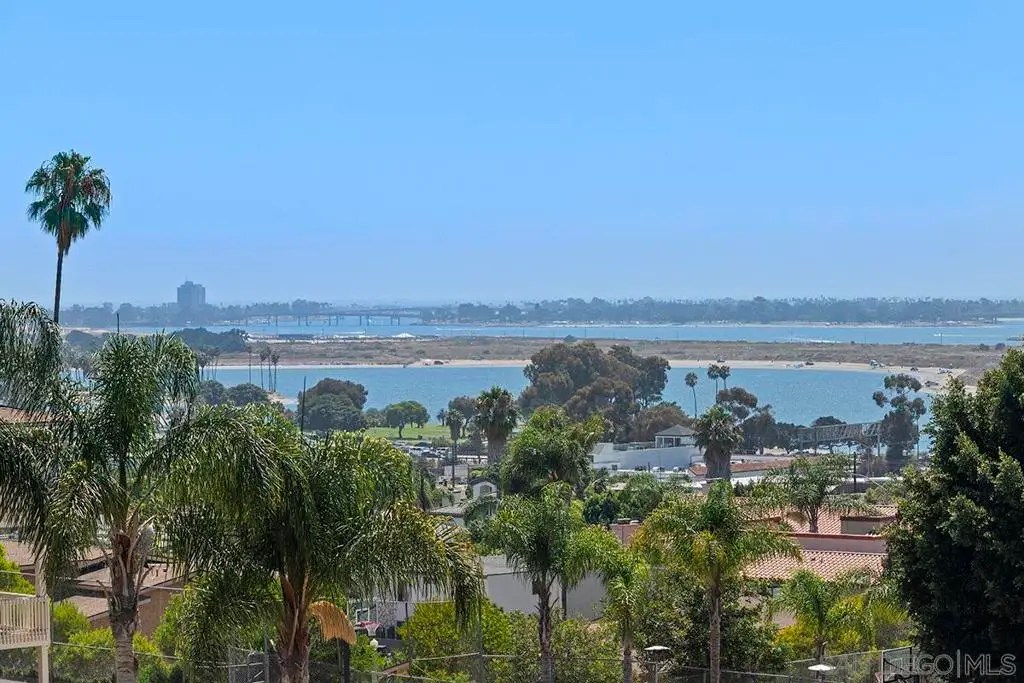 Address Withheld By Seller, San Diego, CA 92117 - #1