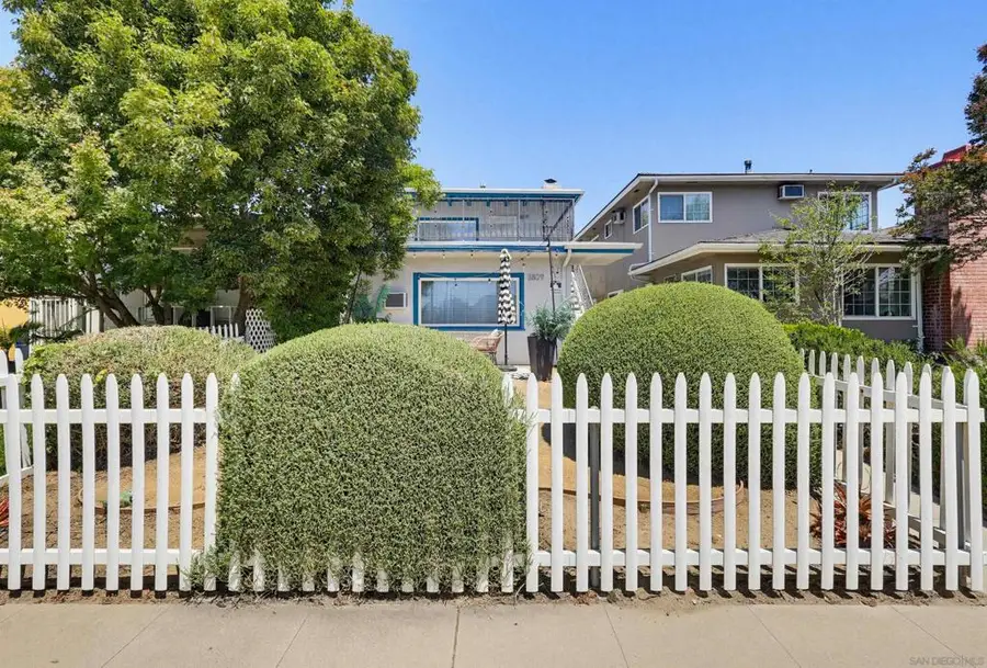 3809 W Chandler Blvd, Burbank, CA 91505 - #2