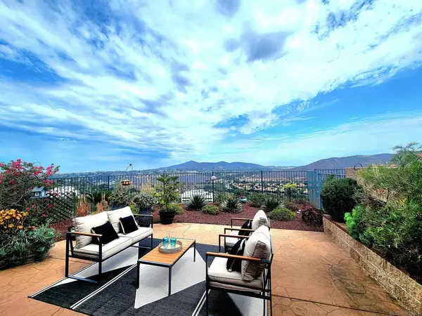 Address Withheld By Seller, San Diego, CA 92131