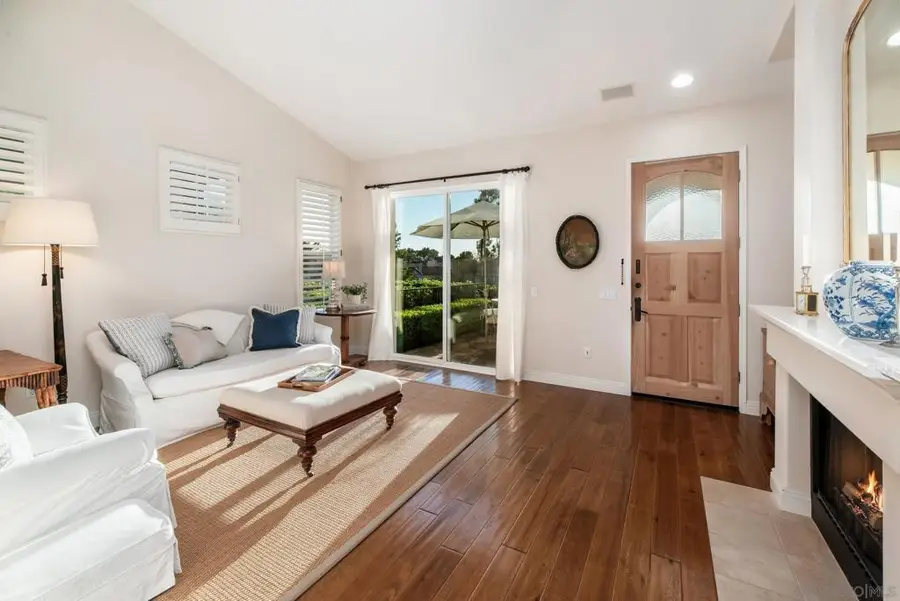 14 Tivoli Court, Newport Coast, CA 92657 - #3