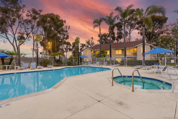 236 Diamond Way #Unit 250, Vista, CA 92083