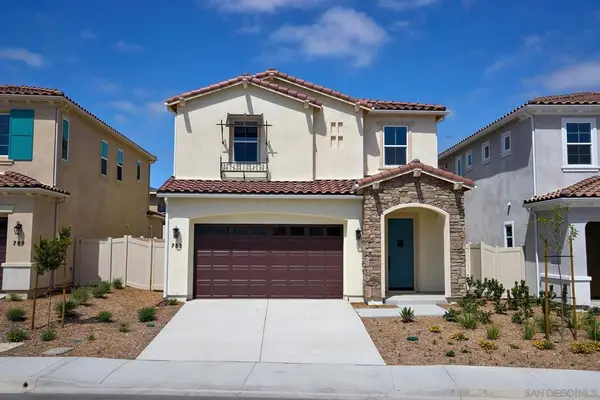 785 Michael Ct, Vista, CA 92081
