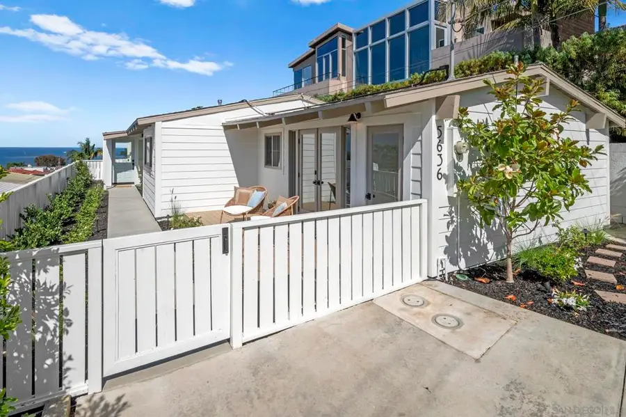 5636 Linda Rosa Ave, La Jolla, CA 92037 - #2