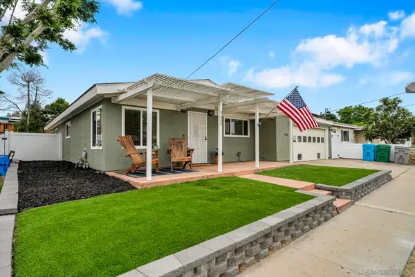 9222 Overton, San Diego, CA 92123