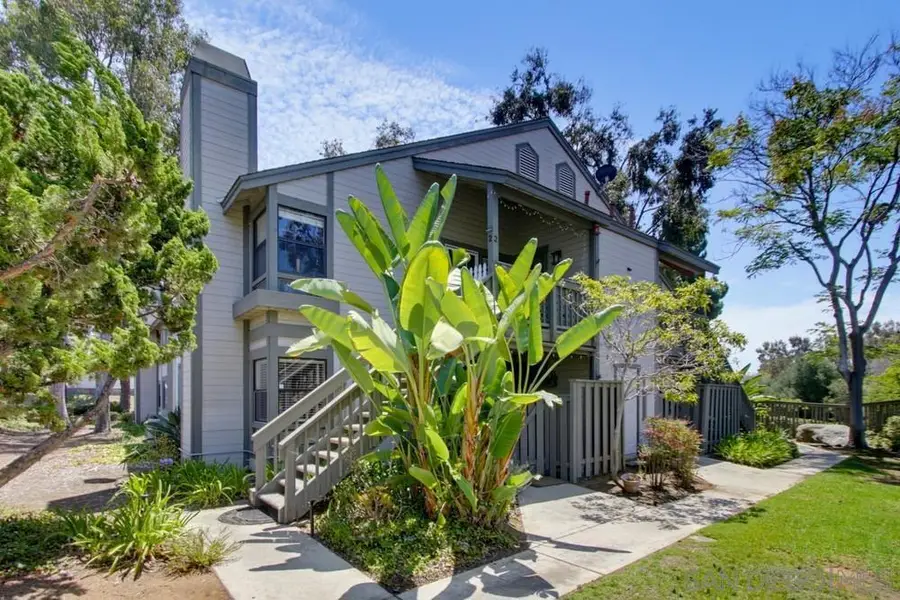 1965 Wellington Ln #2, Vista, CA 92081 - #2