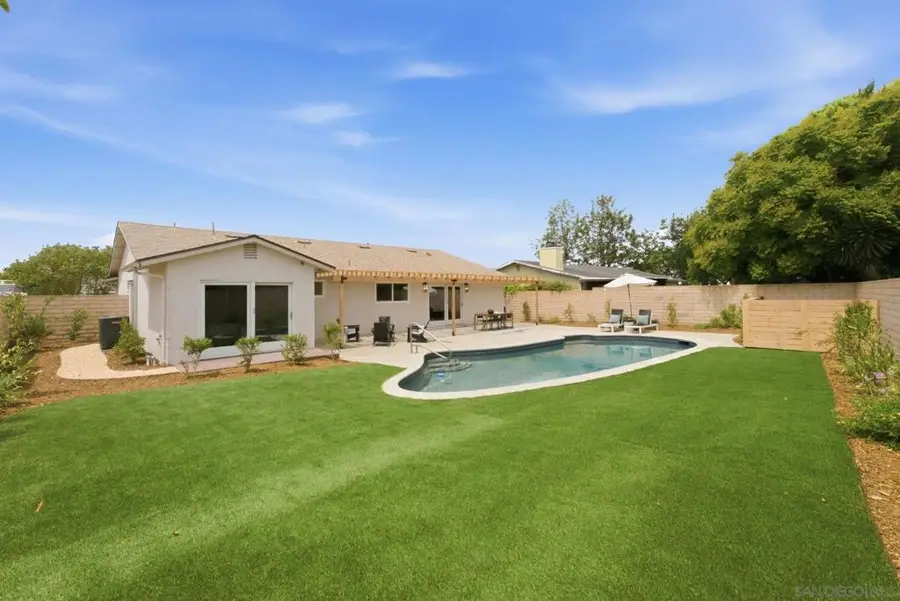 3610 Trieste Drive, Carlsbad, CA 92010 - #2