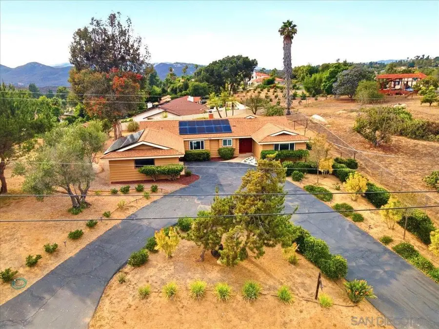 3195 Purer Rd, Escondido, CA 92029 - #2