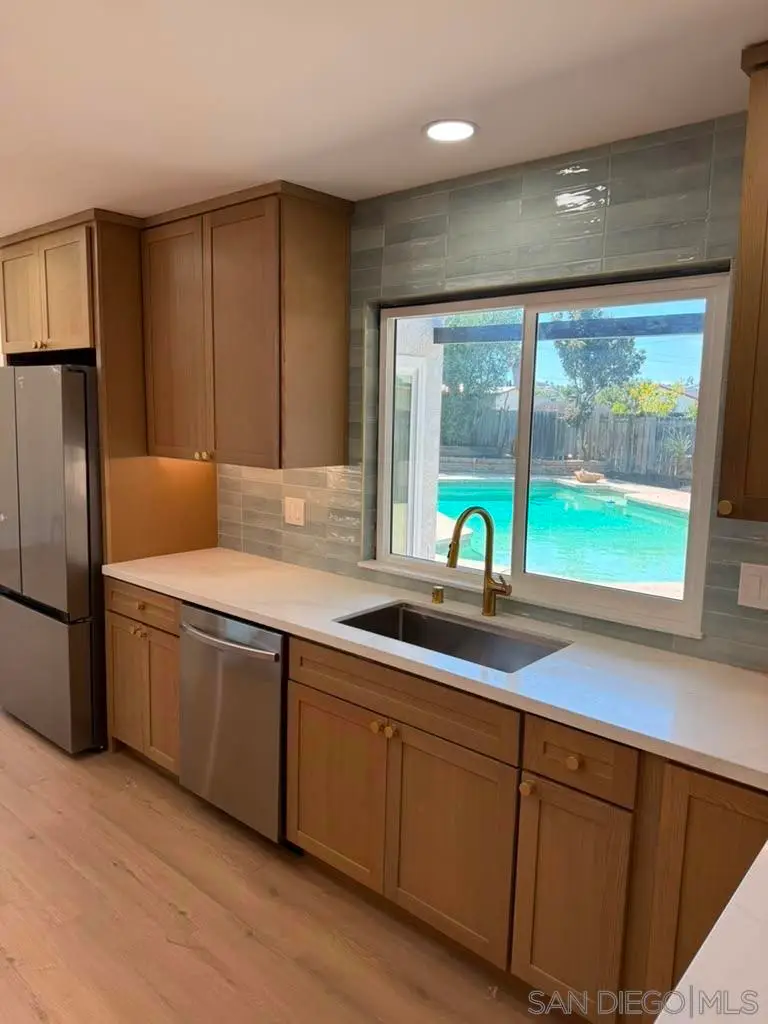 Address Withheld By Seller, Escondido, CA 92027 - #2