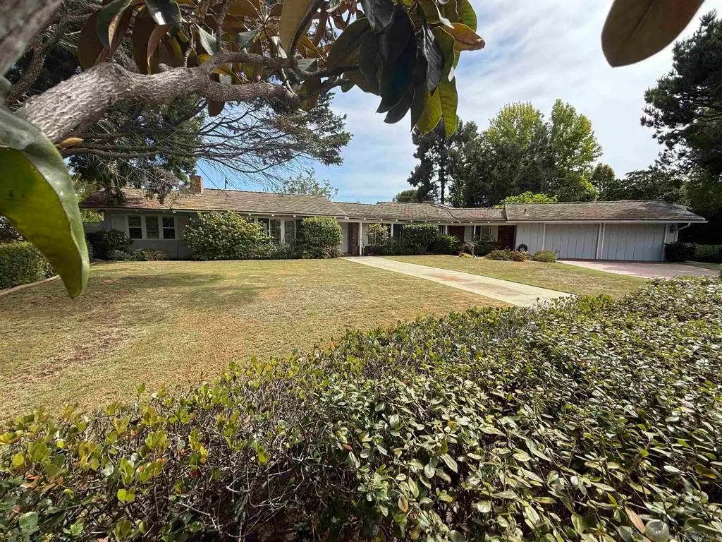 1865 El Camino Del Teatro, La Jolla, CA 92037 - #1