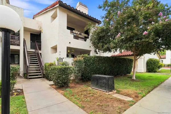 2425 Cranston Dr. #34, Escondido, CA 92025