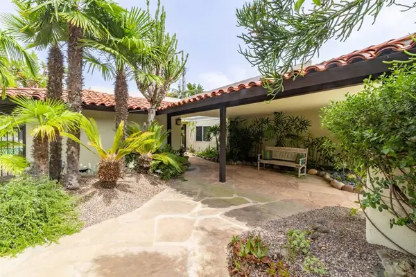 5341 Westknoll Lane, San Diego, CA 92109