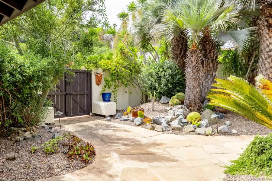 5341 Westknoll Lane, San Diego, CA 92109 - #3