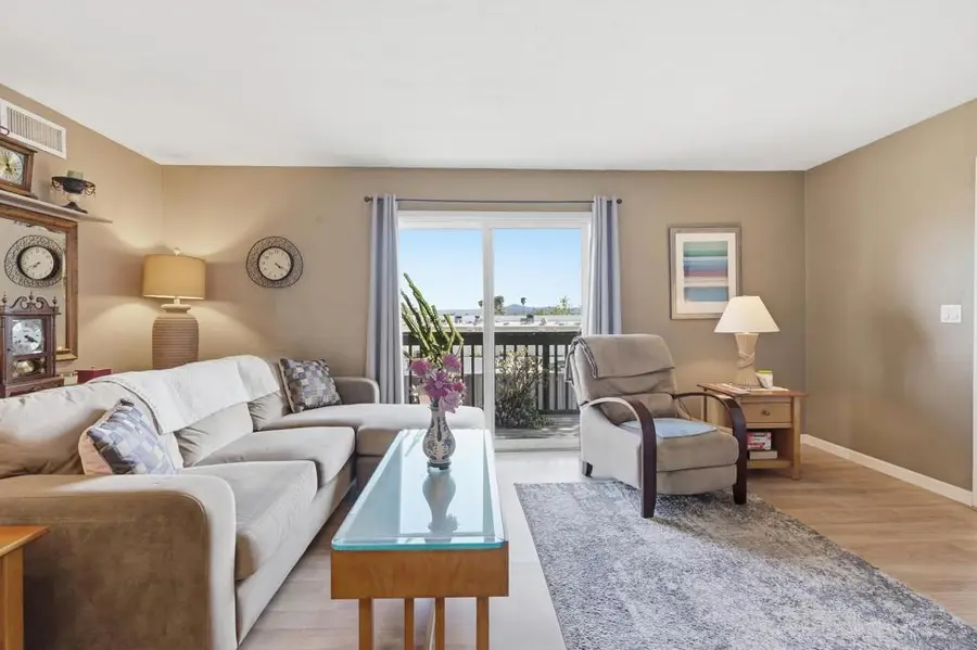 10357 Carefree, Santee, CA 92071 - #3