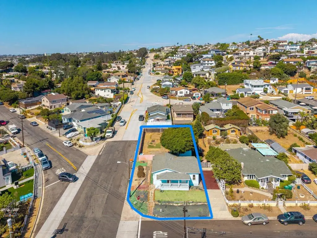 5007 Savannah St, San Diego, CA 92110 - #1