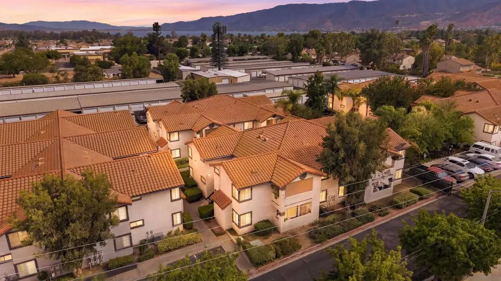 16377 Lakeshore Dr. #2F, Lake Elsinore, CA 92530 - #1